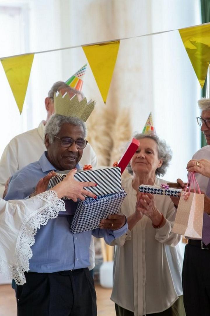 Celebra il pensionamento con un album fotografico digitale